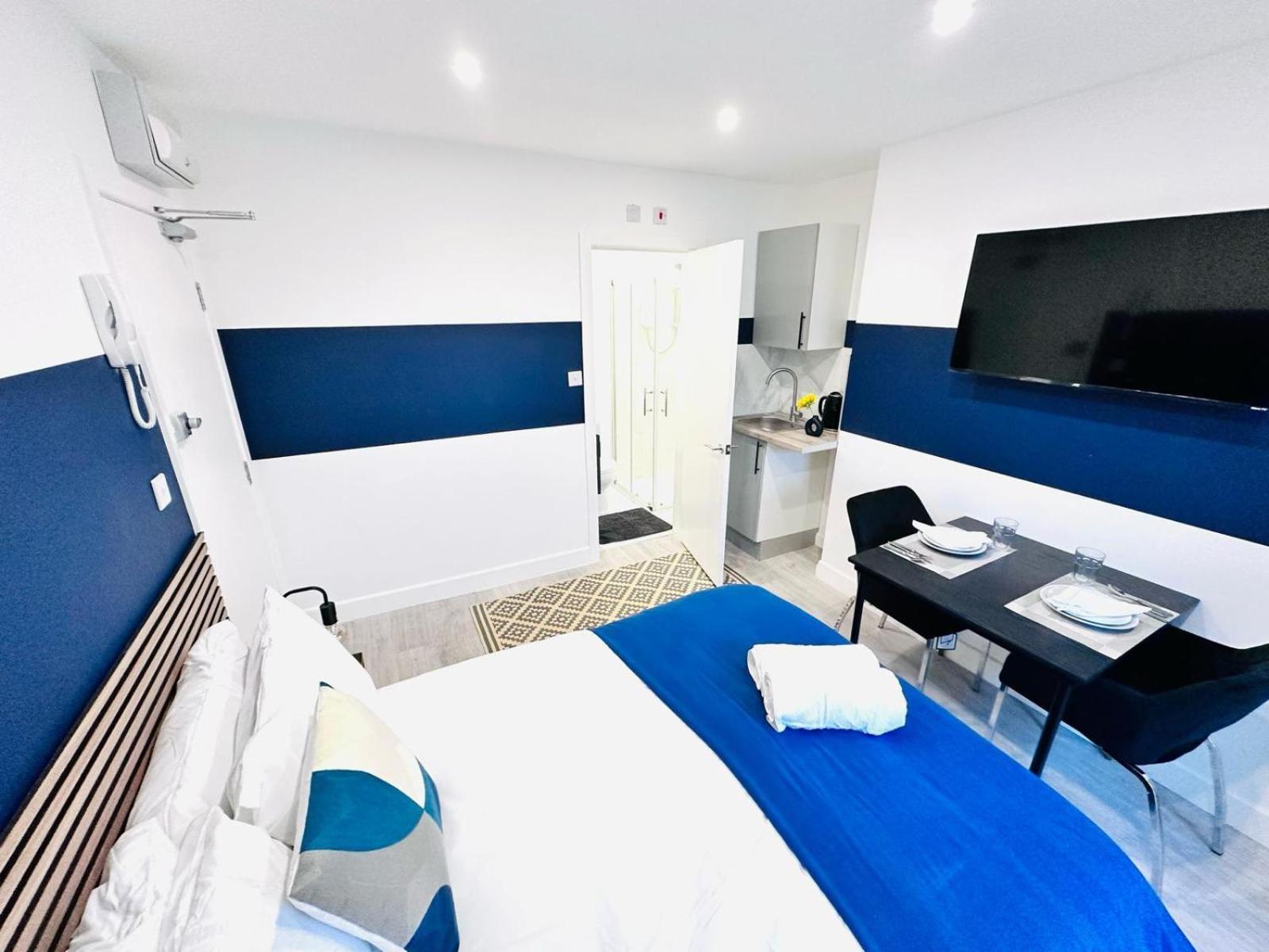 London 58 Blue House City Center Studio, Top Spot المظهر الخارجي الصورة