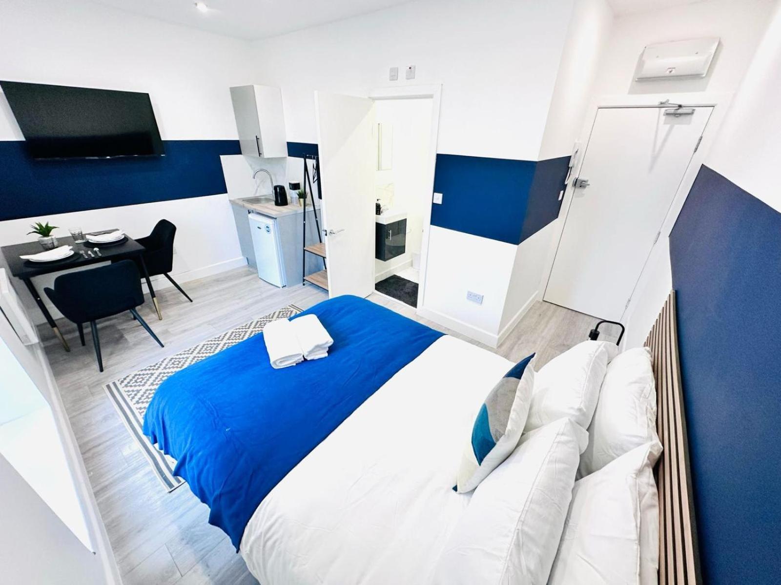 London 58 Blue House City Center Studio, Top Spot المظهر الخارجي الصورة