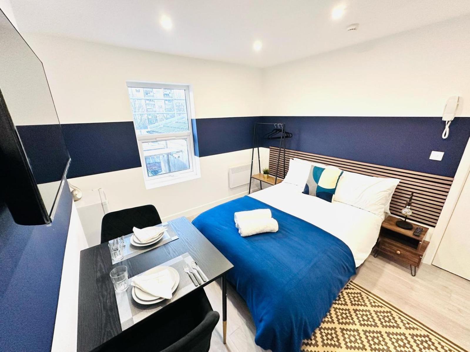 London 58 Blue House City Center Studio, Top Spot المظهر الخارجي الصورة