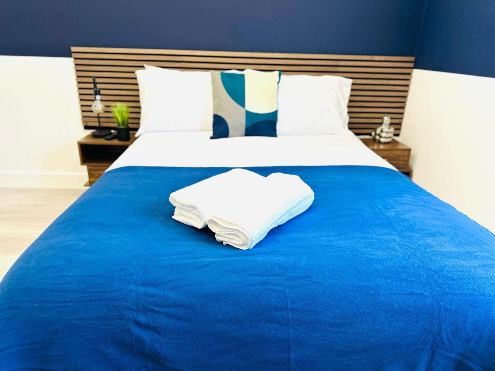 London 58 Blue House City Center Studio, Top Spot المظهر الخارجي الصورة
