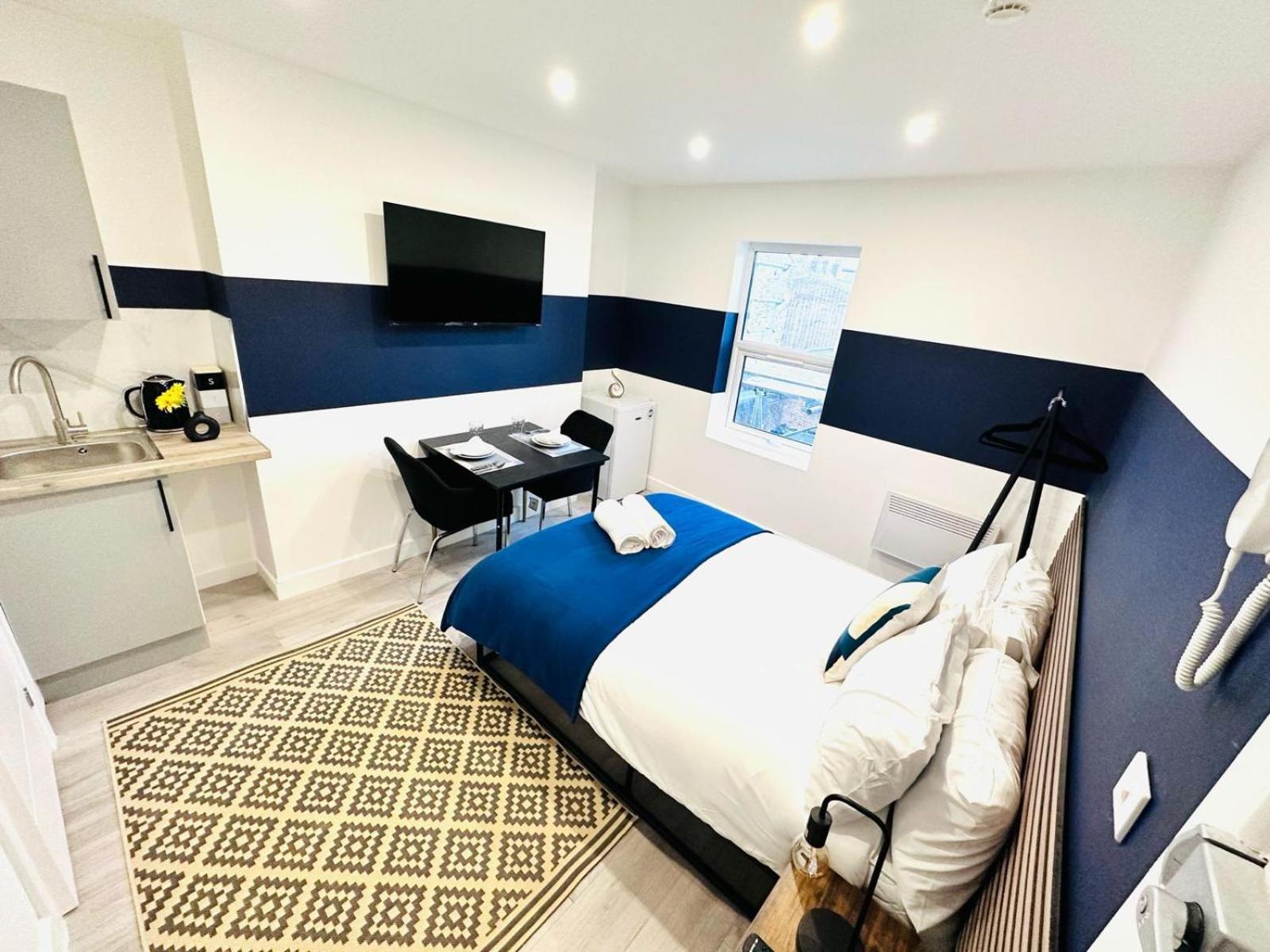 London 58 Blue House City Center Studio, Top Spot المظهر الخارجي الصورة