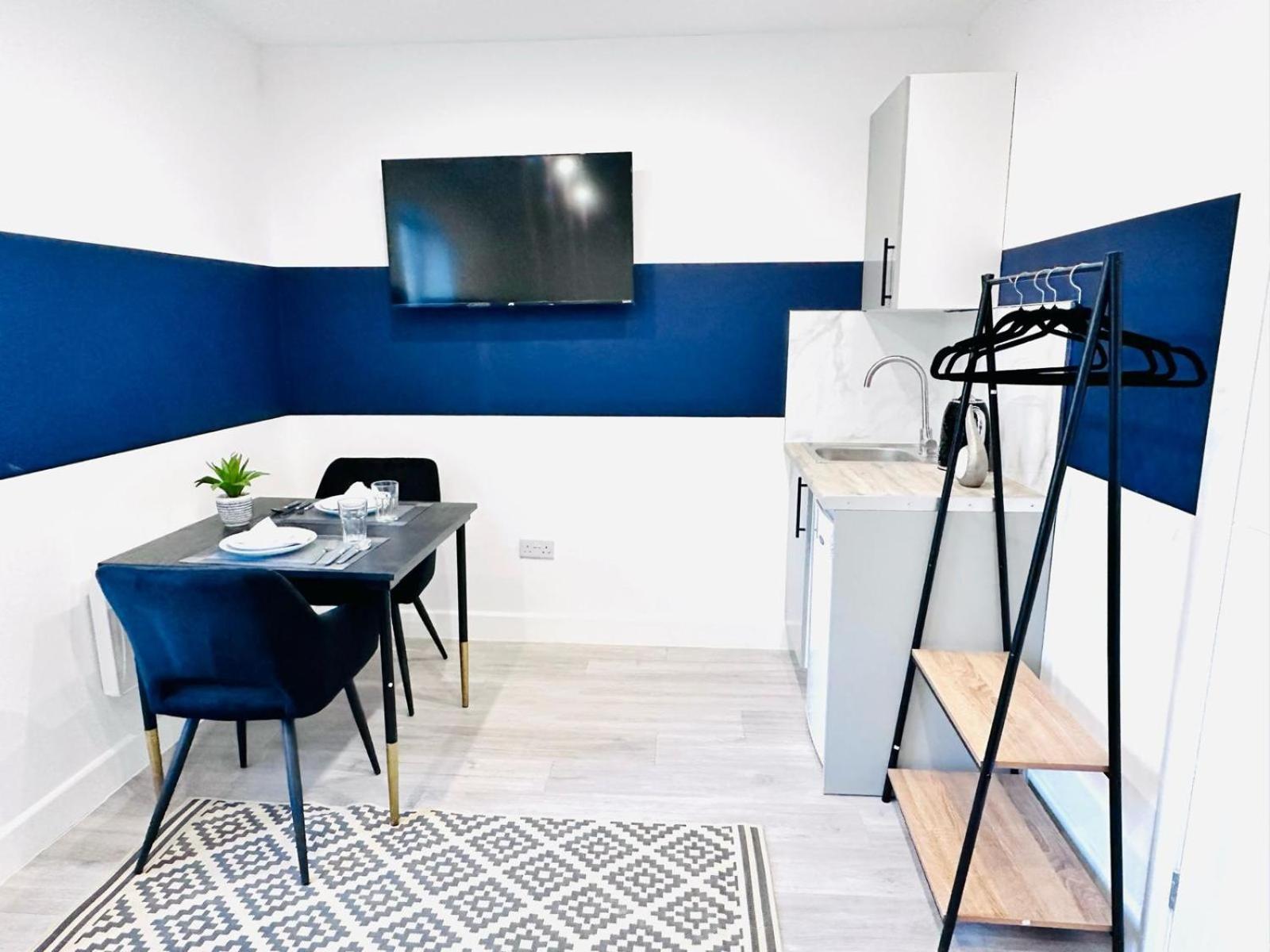 London 58 Blue House City Center Studio, Top Spot المظهر الخارجي الصورة