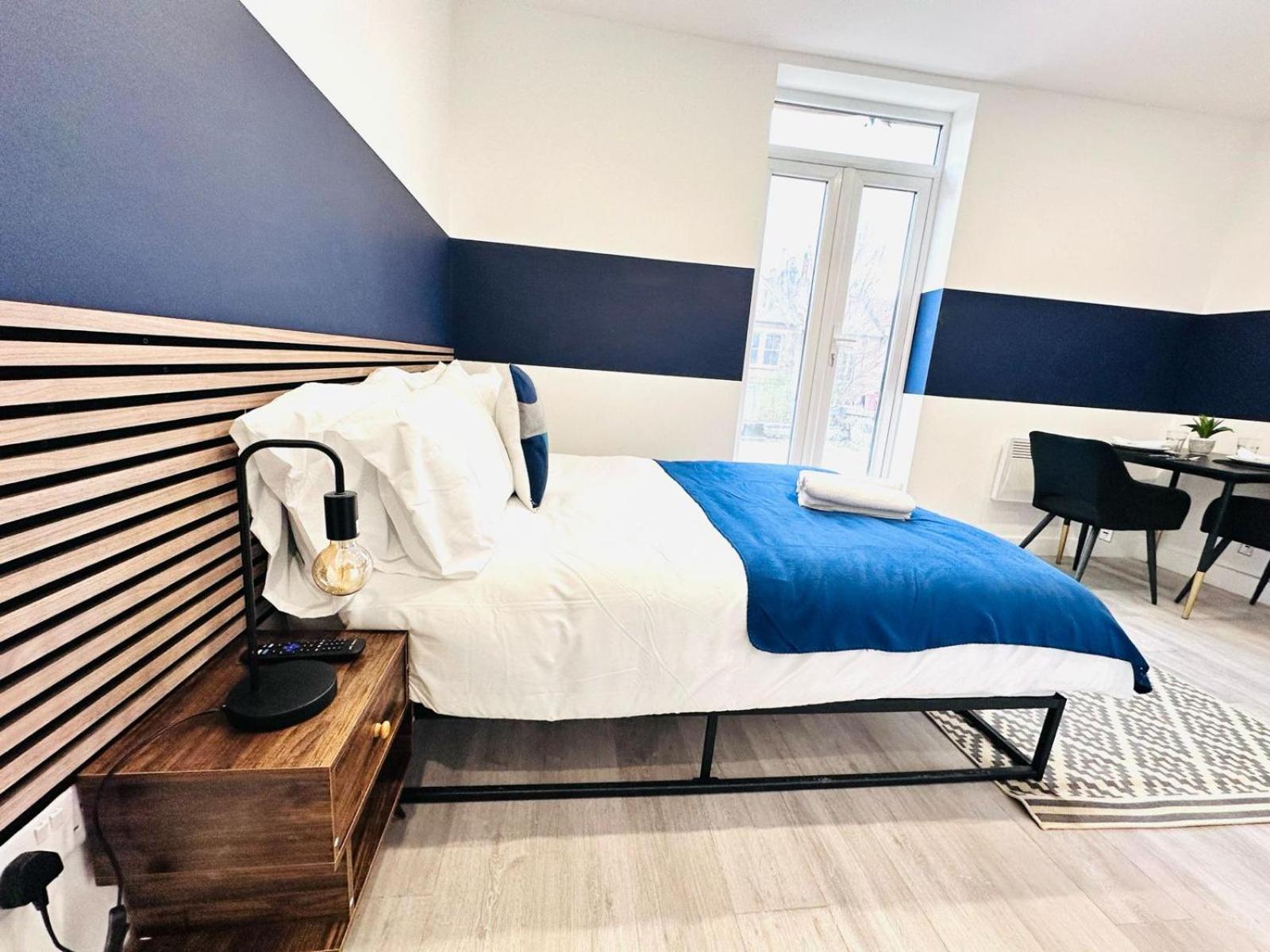 London 58 Blue House City Center Studio, Top Spot المظهر الخارجي الصورة