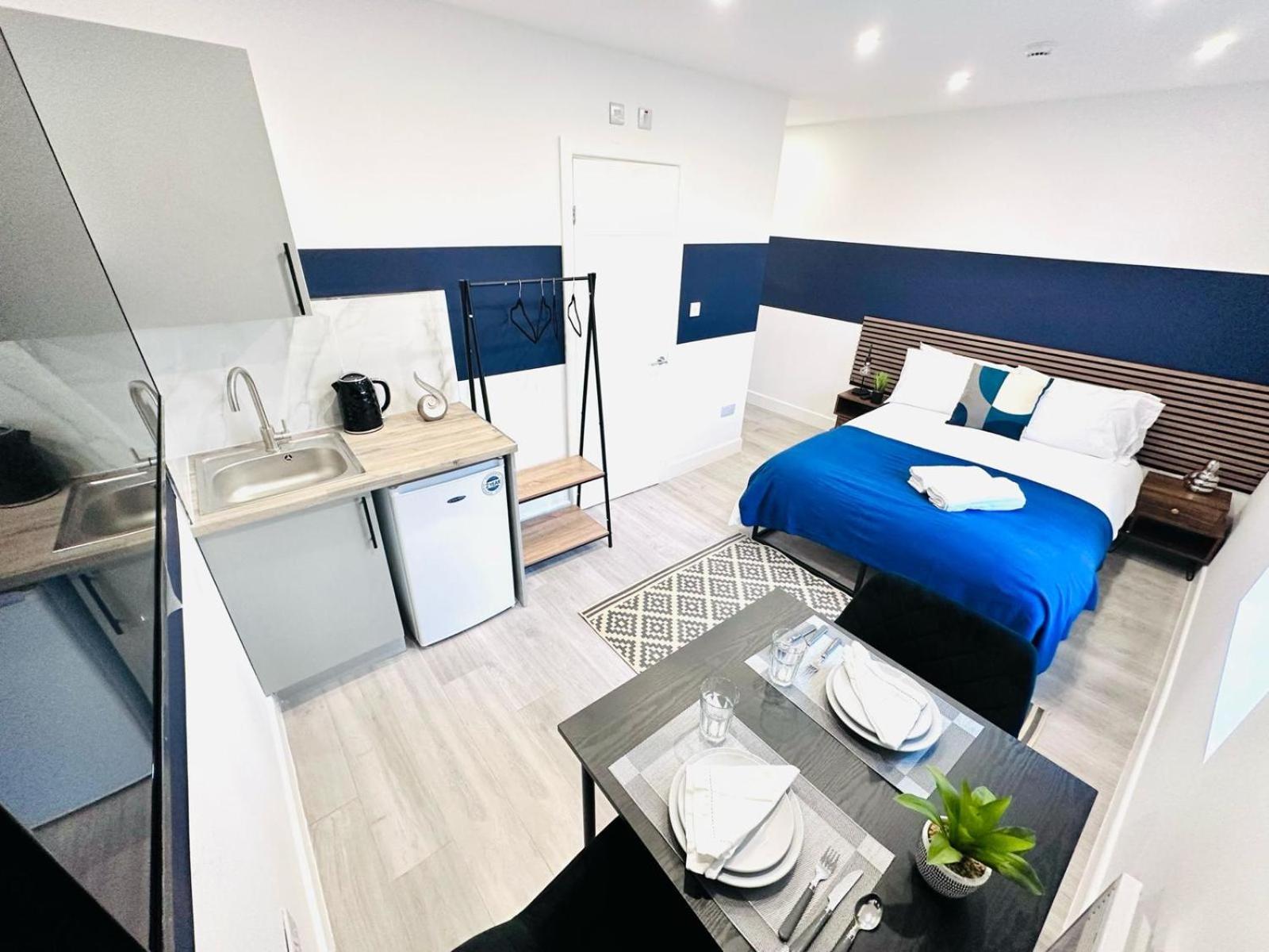 London 58 Blue House City Center Studio, Top Spot المظهر الخارجي الصورة