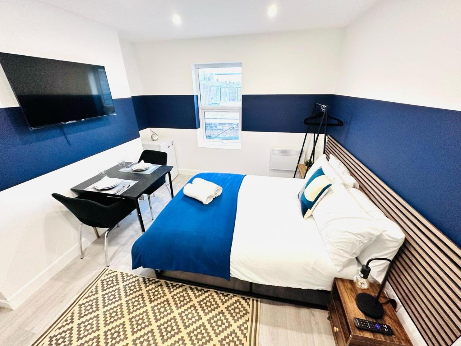 London 58 Blue House City Center Studio, Top Spot المظهر الخارجي الصورة