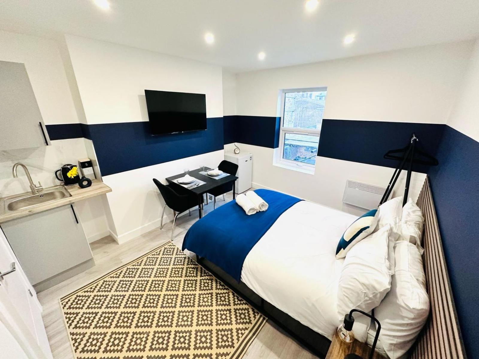 London 58 Blue House City Center Studio, Top Spot المظهر الخارجي الصورة